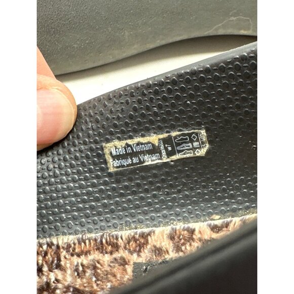 Crocs 16203 Women's Mammoth Leopard Soft Footbeds Ballet Flats Size 7 - Picture 8 of 11